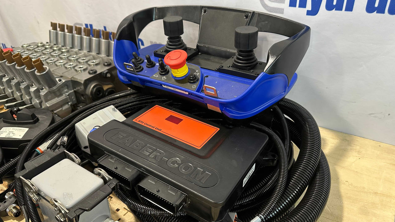 Set Scanreco RC400 with Walvoil DPX100 Fassi, Effer, Atlas, Manitou - קרון נגרר ליערות: תמונה 3 Set Scanreco RC400 with Walvoil DPX100 Fassi, Effer, Atlas, Manitou - קרון נגרר ליערות: תמונה 3