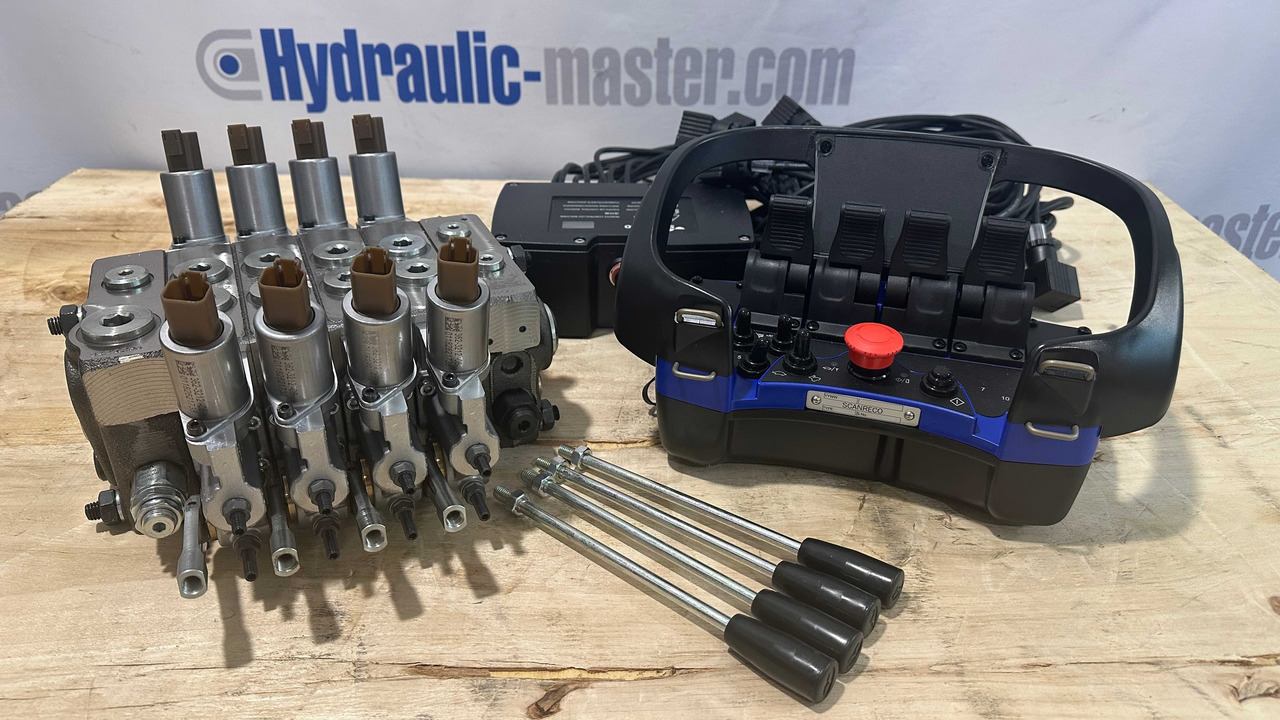 Set Scanreco RC400 with Walvoil DPX100 Liebherr, PM Group, Effer, Hiab - מטחנת גדמים: תמונה 2 Set Scanreco RC400 with Walvoil DPX100 Liebherr, PM Group, Effer, Hiab - מטחנת גדמים: תמונה 2