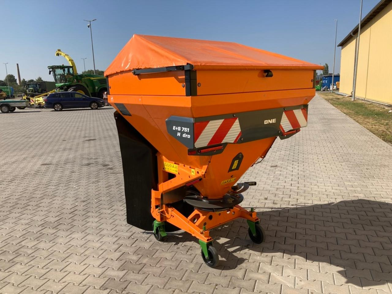 Amazone E+S 01 - מפזר חול/ מלח: תמונה 2 Amazone E+S 01 - מפזר חול/ מלח: תמונה 2