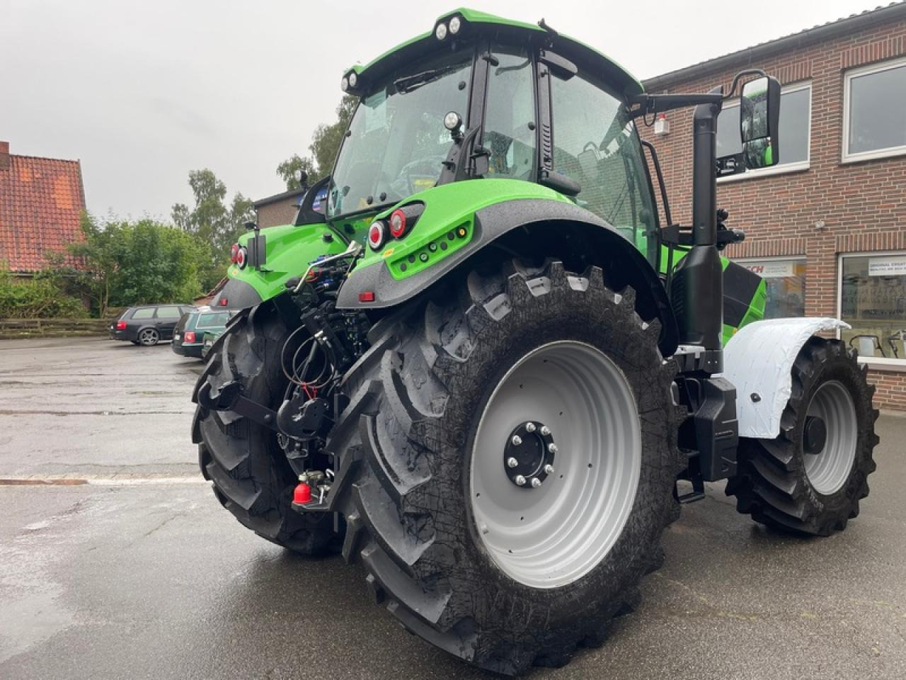 Deutz-Fahr 6210 PSHIFT AKTION - טרקטור חקלאי: תמונה 4 Deutz-Fahr 6210 PSHIFT AKTION - טרקטור חקלאי: תמונה 4