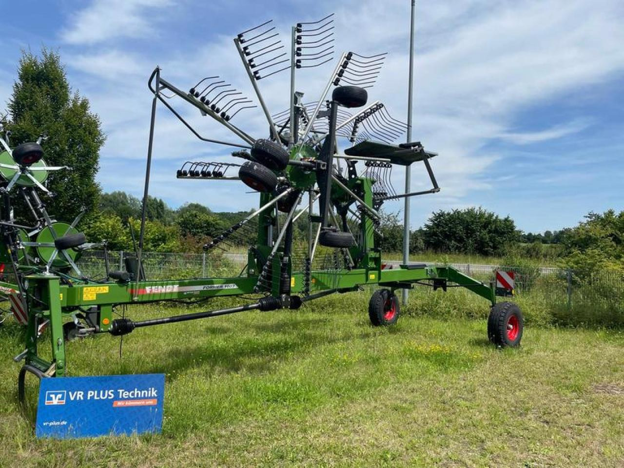 Fendt FORMER 1603 - גורף/ מגרפה: תמונה 1 Fendt FORMER 1603 - גורף/ מגרפה: תמונה 1