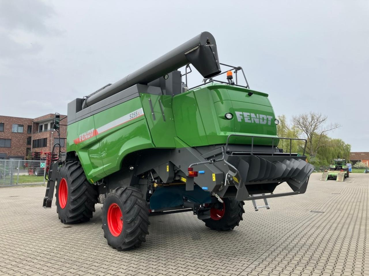 Fendt MD 5255 - מקצרת קומבינה: תמונה 3 Fendt MD 5255 - מקצרת קומבינה: תמונה 3