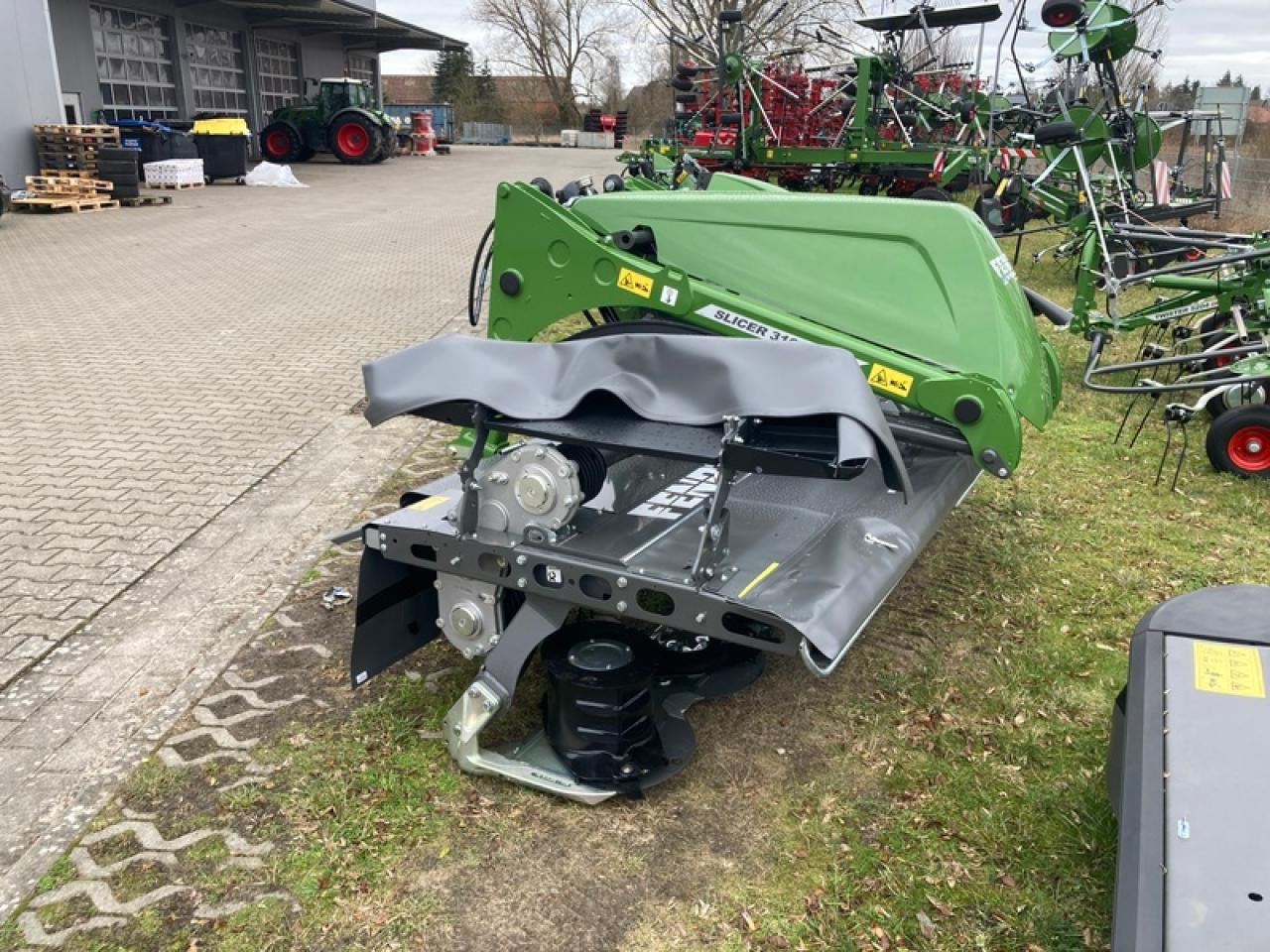 Fendt SLICER 310F - מכסחה: תמונה 3 Fendt SLICER 310F - מכסחה: תמונה 3
