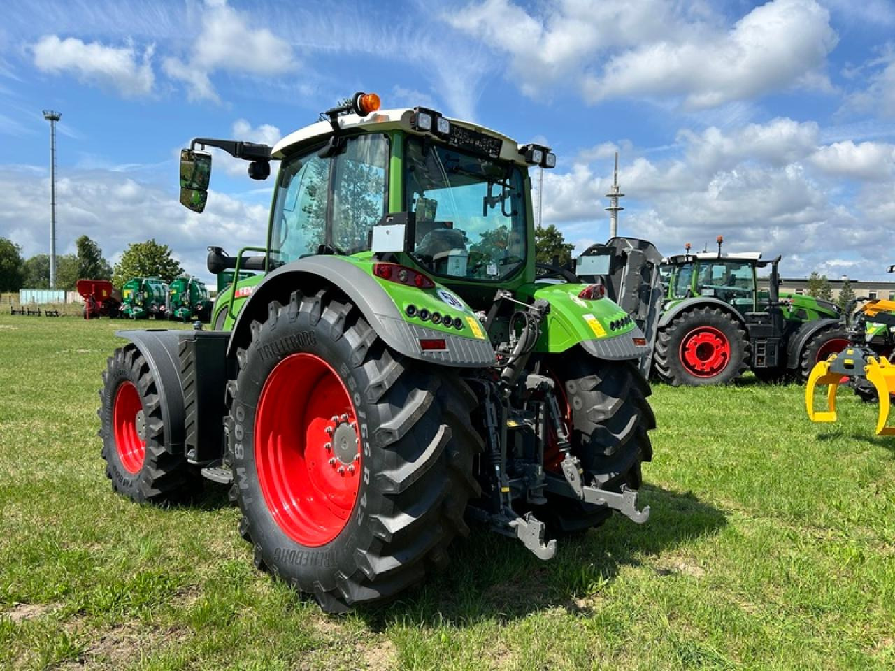 Fendt VARIO 724 GEN 6 PROFI+ SETTING 2 - טרקטור חקלאי: תמונה 3 Fendt VARIO 724 GEN 6 PROFI+ SETTING 2 - טרקטור חקלאי: תמונה 3