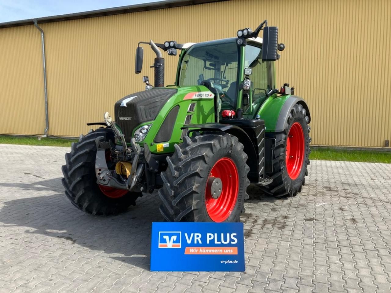 Fendt VARIO 724 PROFIPLUS RTK - טרקטור חקלאי: תמונה 1 Fendt VARIO 724 PROFIPLUS RTK - טרקטור חקלאי: תמונה 1