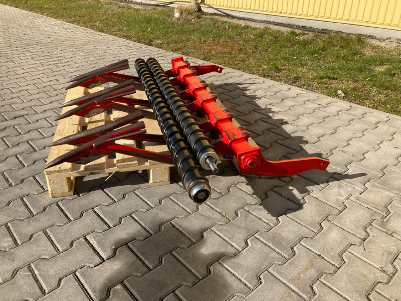 Grimme MÖHRENAUFNAHME EVO 280 - מקצרת תפוחי אדמה: תמונה 4 Grimme MÖHRENAUFNAHME EVO 280 - מקצרת תפוחי אדמה: תמונה 4