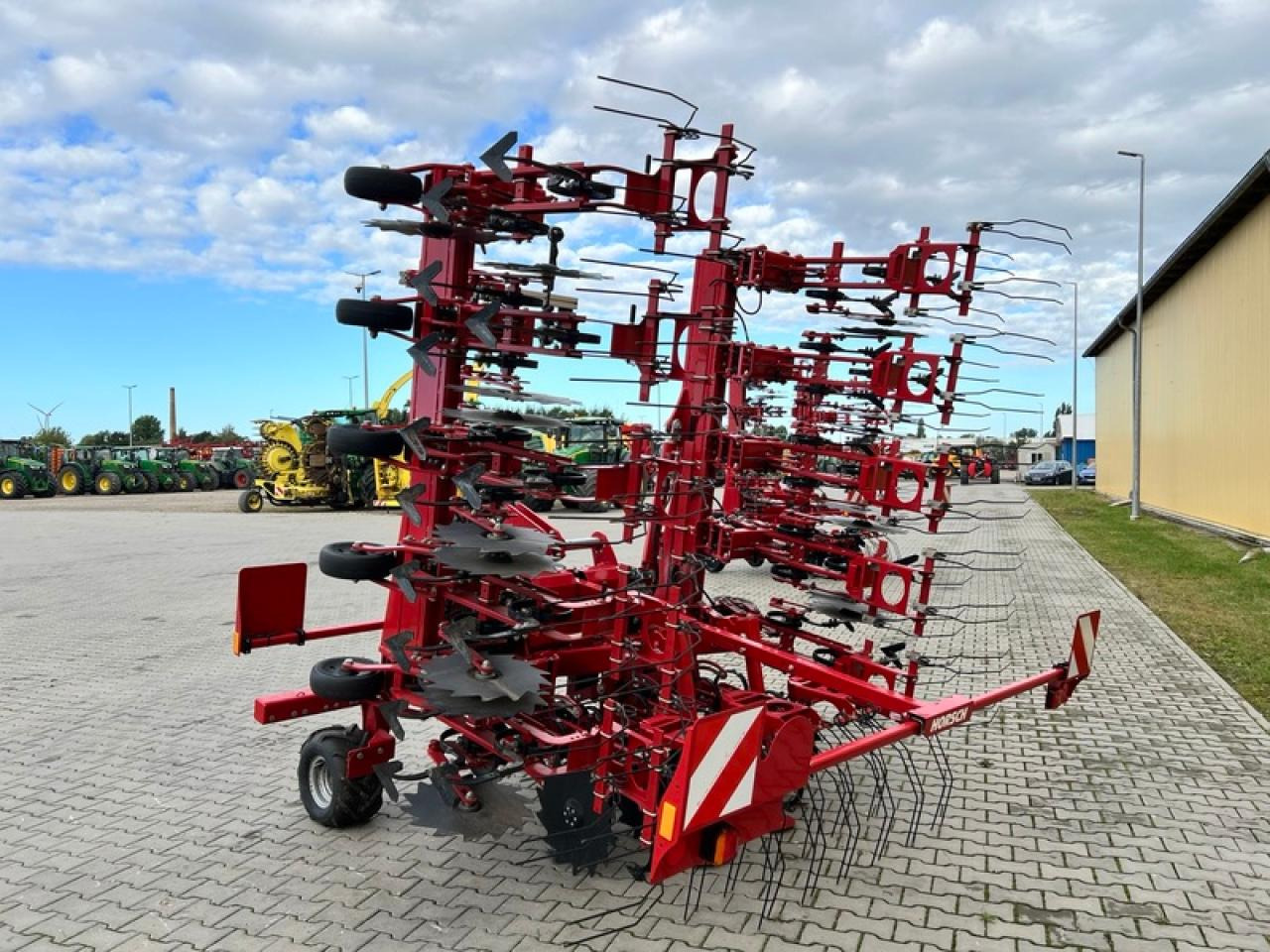 HORSCH TRANSFORMER 6 VF - ציוד עיבוד קרקע: תמונה 2 HORSCH TRANSFORMER 6 VF - ציוד עיבוד קרקע: תמונה 2