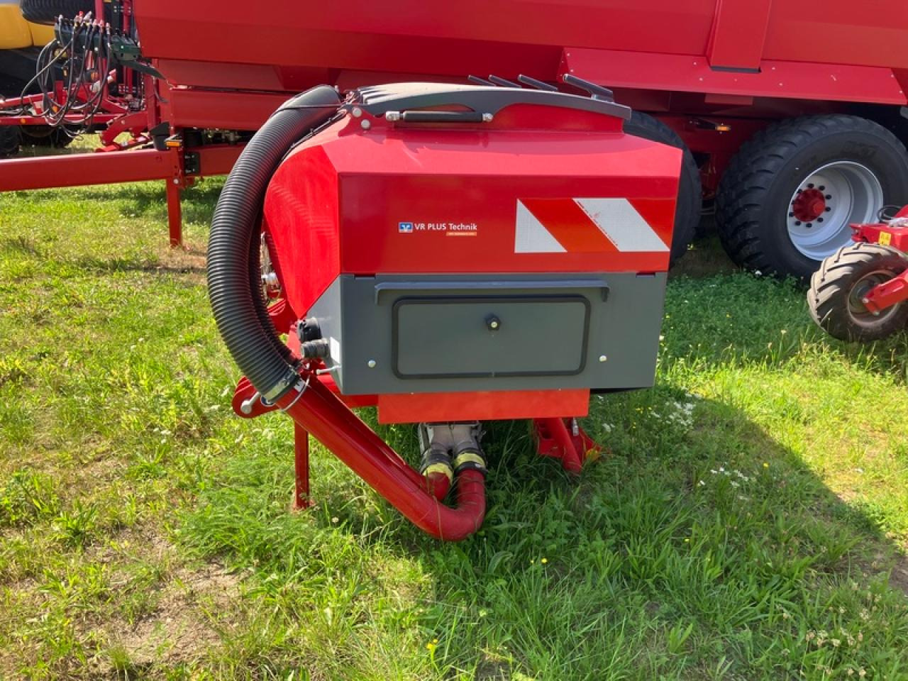 Horsch PARTNER 2000 FRONTTANK - מפזרת דשן: תמונה 3 Horsch PARTNER 2000 FRONTTANK - מפזרת דשן: תמונה 3