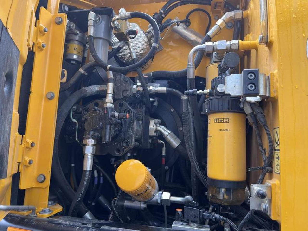 JCB JS145W - מחפר גלגלים: תמונה 2 JCB JS145W - מחפר גלגלים: תמונה 2