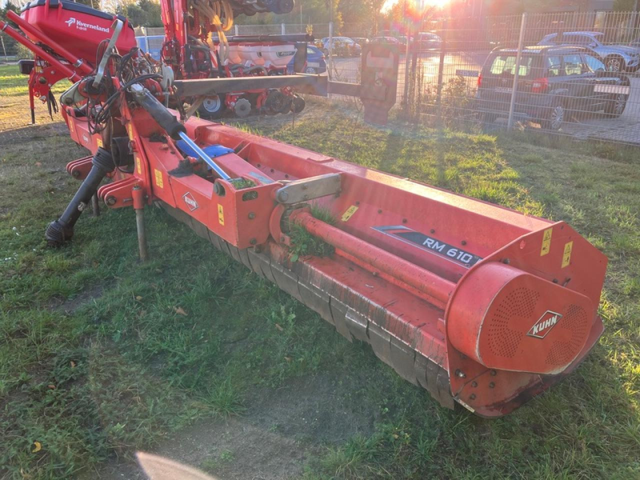 Kuhn RM 610 R - מכסחת תבואה: תמונה 2 Kuhn RM 610 R - מכסחת תבואה: תמונה 2