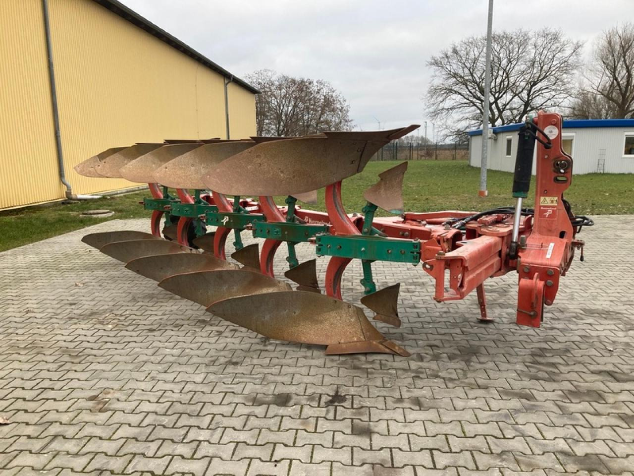 Kverneland EG 100-300 5 + PACKOMAT - מחרשה: תמונה 4 Kverneland EG 100-300 5 + PACKOMAT - מחרשה: תמונה 4