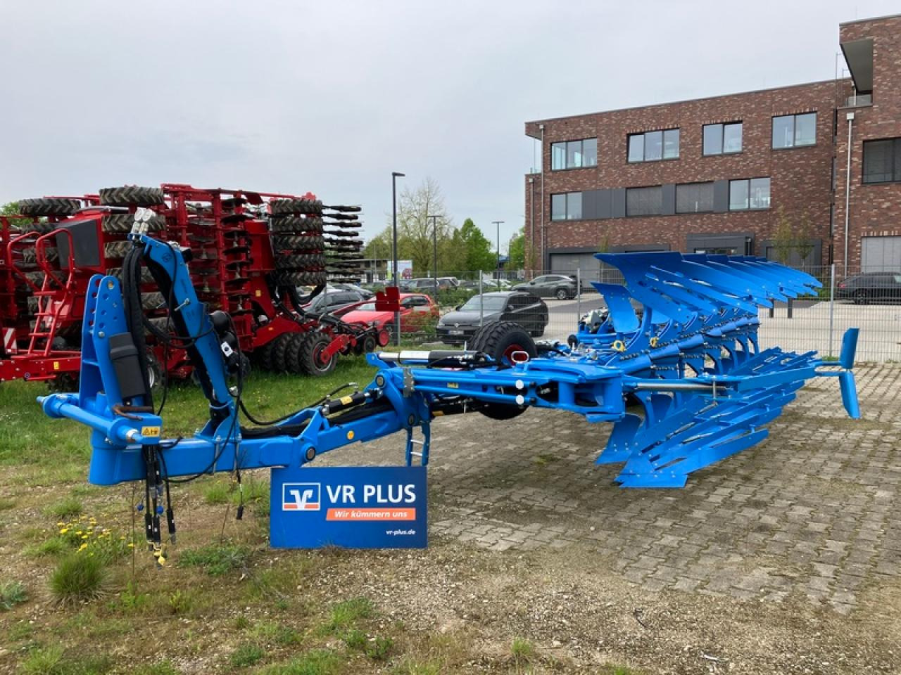 Lemken DIAMANT 16 V OFF+ONLAND - מחרשה: תמונה 1 Lemken DIAMANT 16 V OFF+ONLAND - מחרשה: תמונה 1