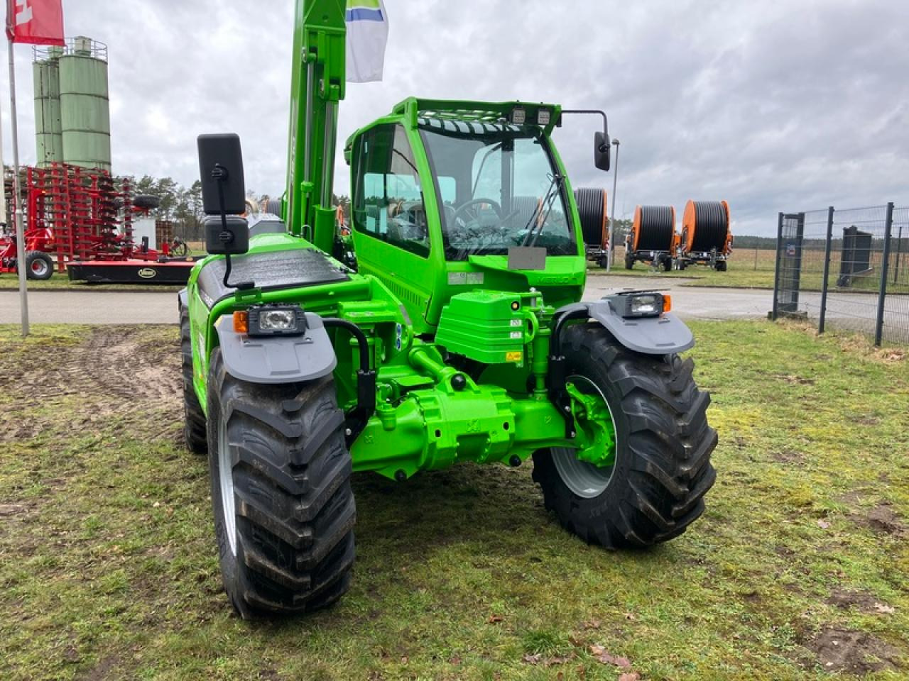 Merlo TF 38.10TT AKTION - מפעיל טלסקופי: תמונה 1 Merlo TF 38.10TT AKTION - מפעיל טלסקופי: תמונה 1