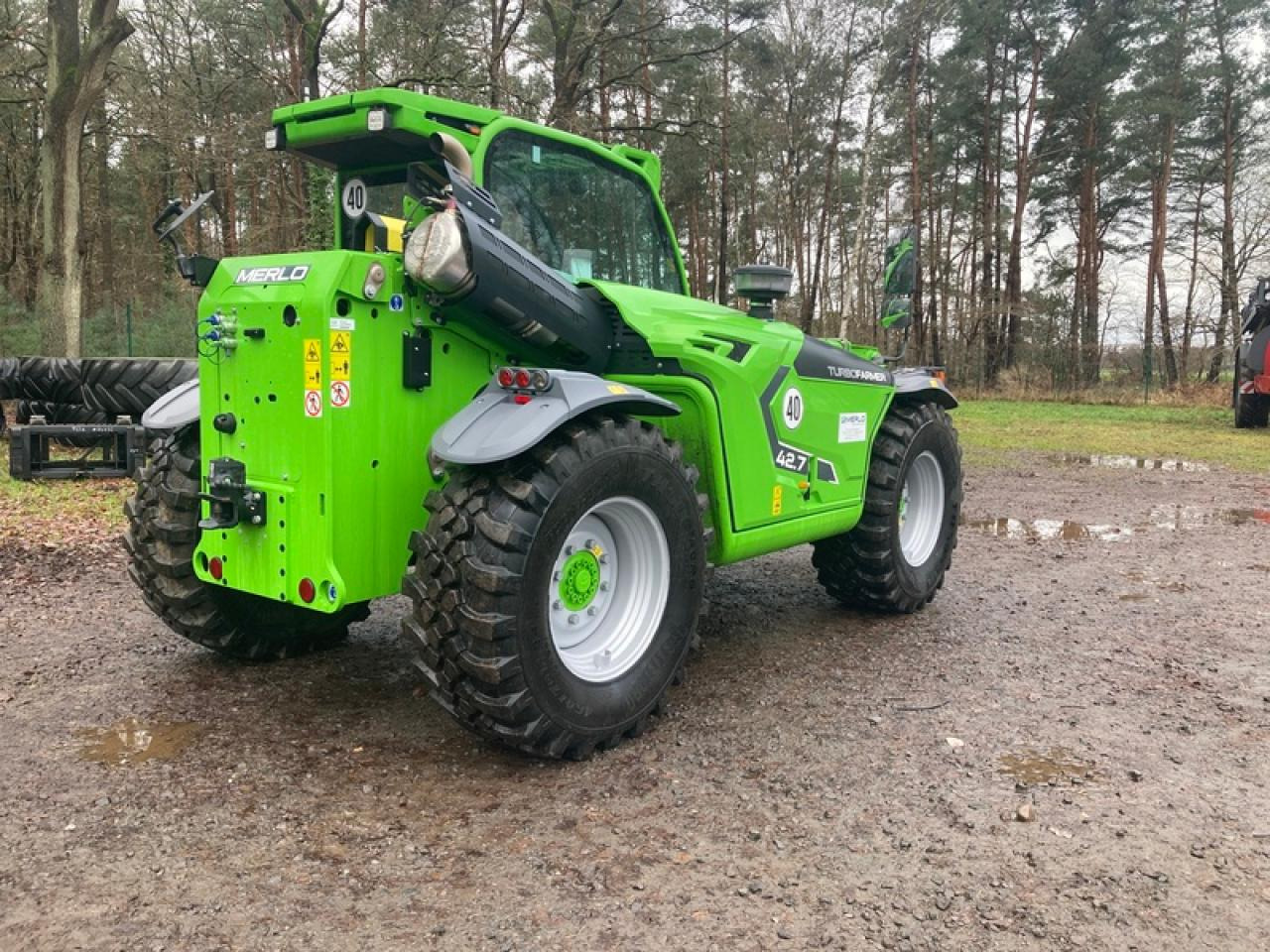 Merlo TF 42.7-145 - מפעיל טלסקופי: תמונה 4 Merlo TF 42.7-145 - מפעיל טלסקופי: תמונה 4
