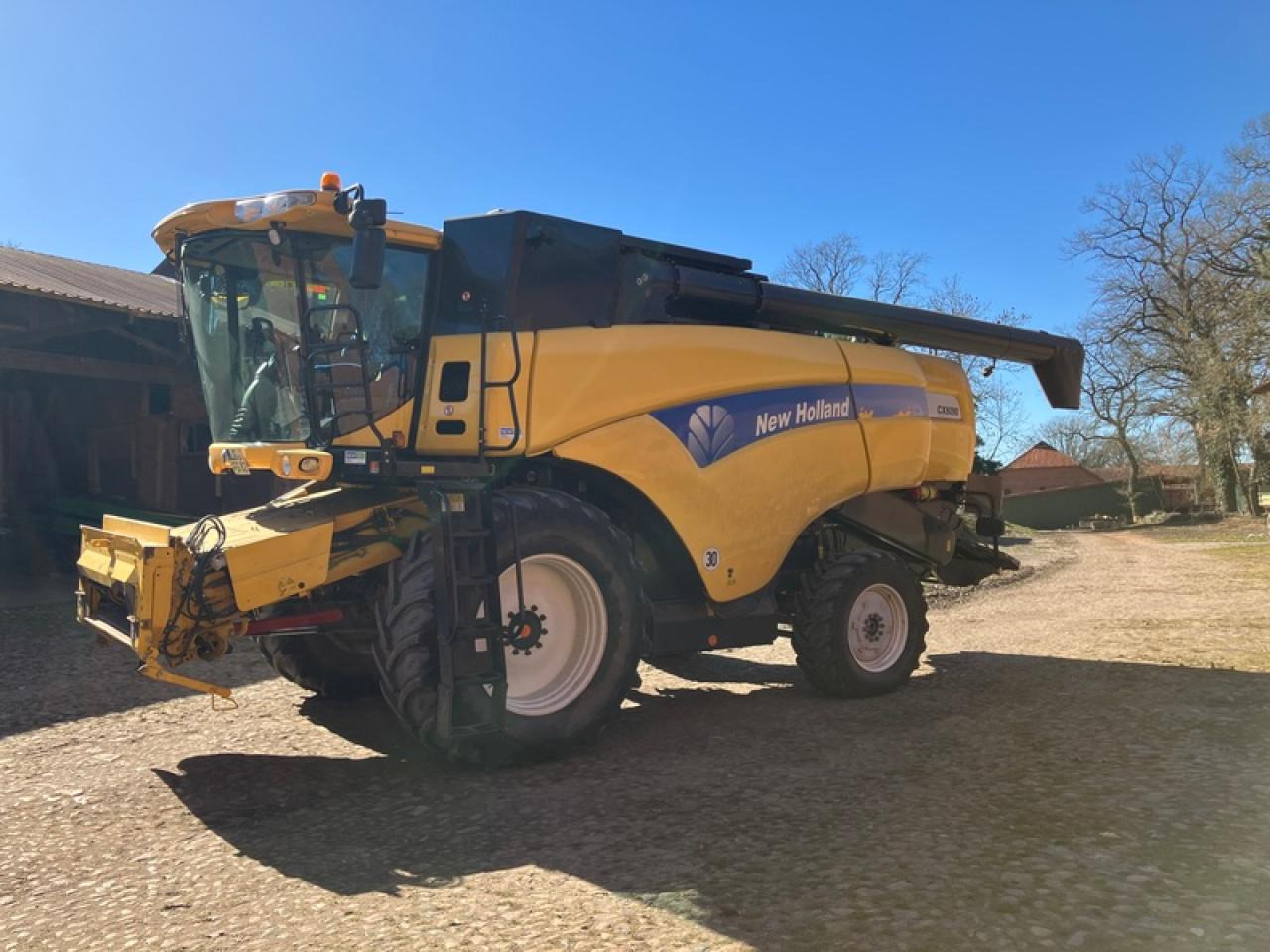 New Holland CX 8090 ALLRAD - מקצרת קומבינה: תמונה 3 New Holland CX 8090 ALLRAD - מקצרת קומבינה: תמונה 3