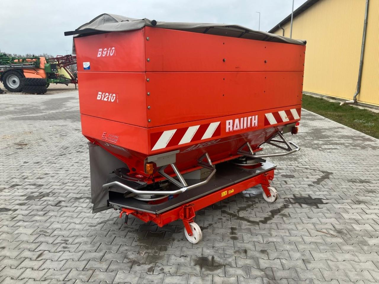Rauch AXERA H/EMC PLATINE DEFEKT - מפזרת דשן: תמונה 1 Rauch AXERA H/EMC PLATINE DEFEKT - מפזרת דשן: תמונה 1