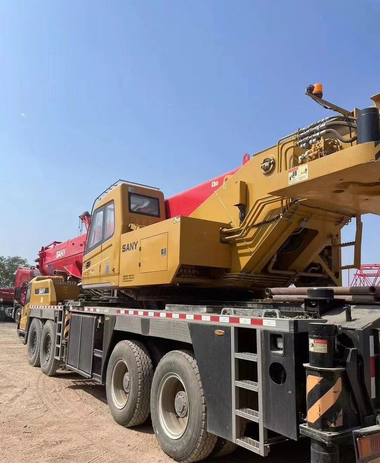 Sany STC1000 - עגורן נייד: תמונה 3 Sany STC1000 - עגורן נייד: תמונה 3