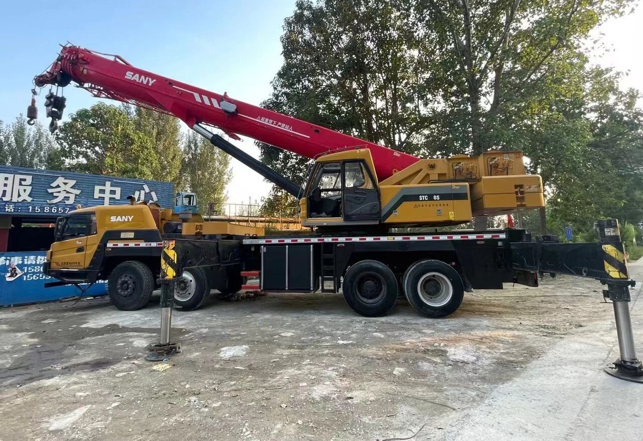 Sany STC800 - עגורן נייד: תמונה 3 Sany STC800 - עגורן נייד: תמונה 3