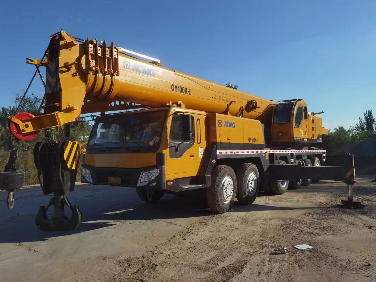 XCMG QY100K QY90K QY80K XCT100 QY100KC - עגורן נייד: תמונה 2 XCMG QY100K QY90K QY80K XCT100 QY100KC - עגורן נייד: תמונה 2