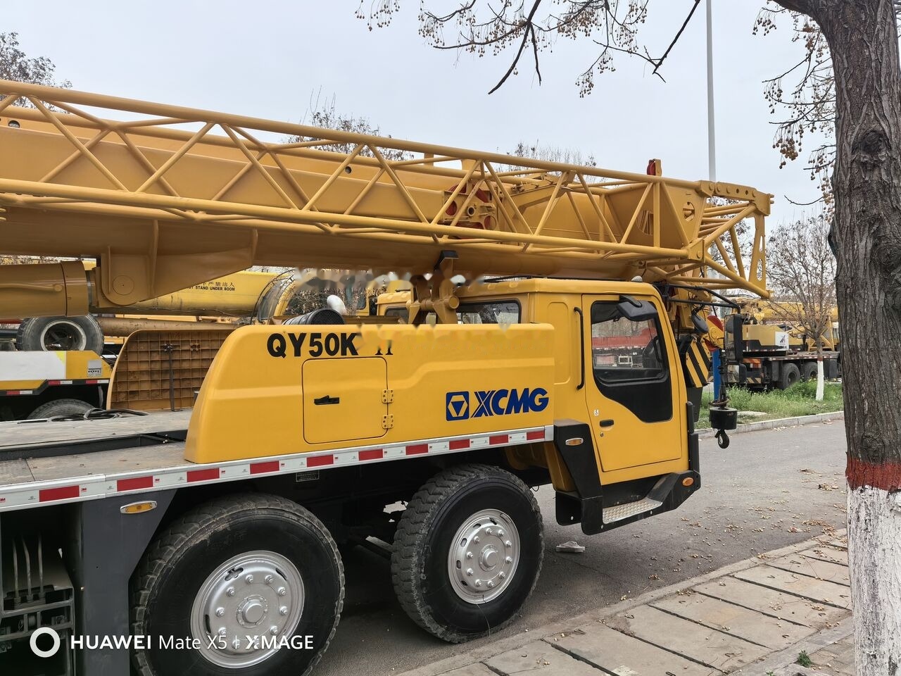 XCMG QY50K-1 QY50K-2 25t 70t 100t - עגורן נייד: תמונה 5 XCMG QY50K-1 QY50K-2 25t 70t 100t - עגורן נייד: תמונה 5
