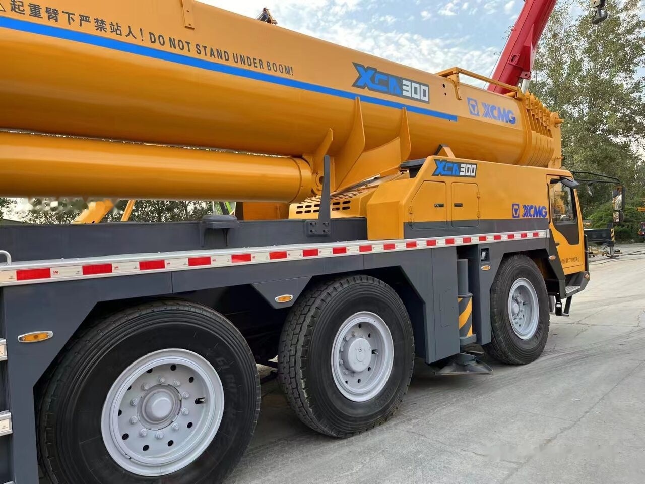 XCMG XCA300, QAY260 240 220 300 - עגורן נייד: תמונה 5 XCMG XCA300, QAY260 240 220 300 - עגורן נייד: תמונה 5