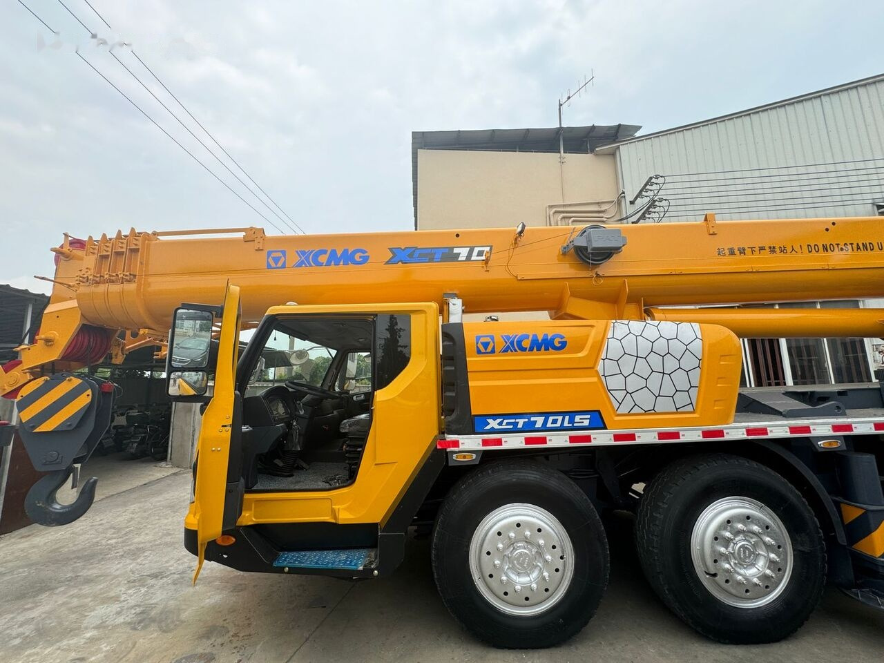 XCMG XCT70 70ton 80ton 90ton 100ton 130ton 160ton - עגורן נייד: תמונה 2 XCMG XCT70 70ton 80ton 90ton 100ton 130ton 160ton - עגורן נייד: תמונה 2