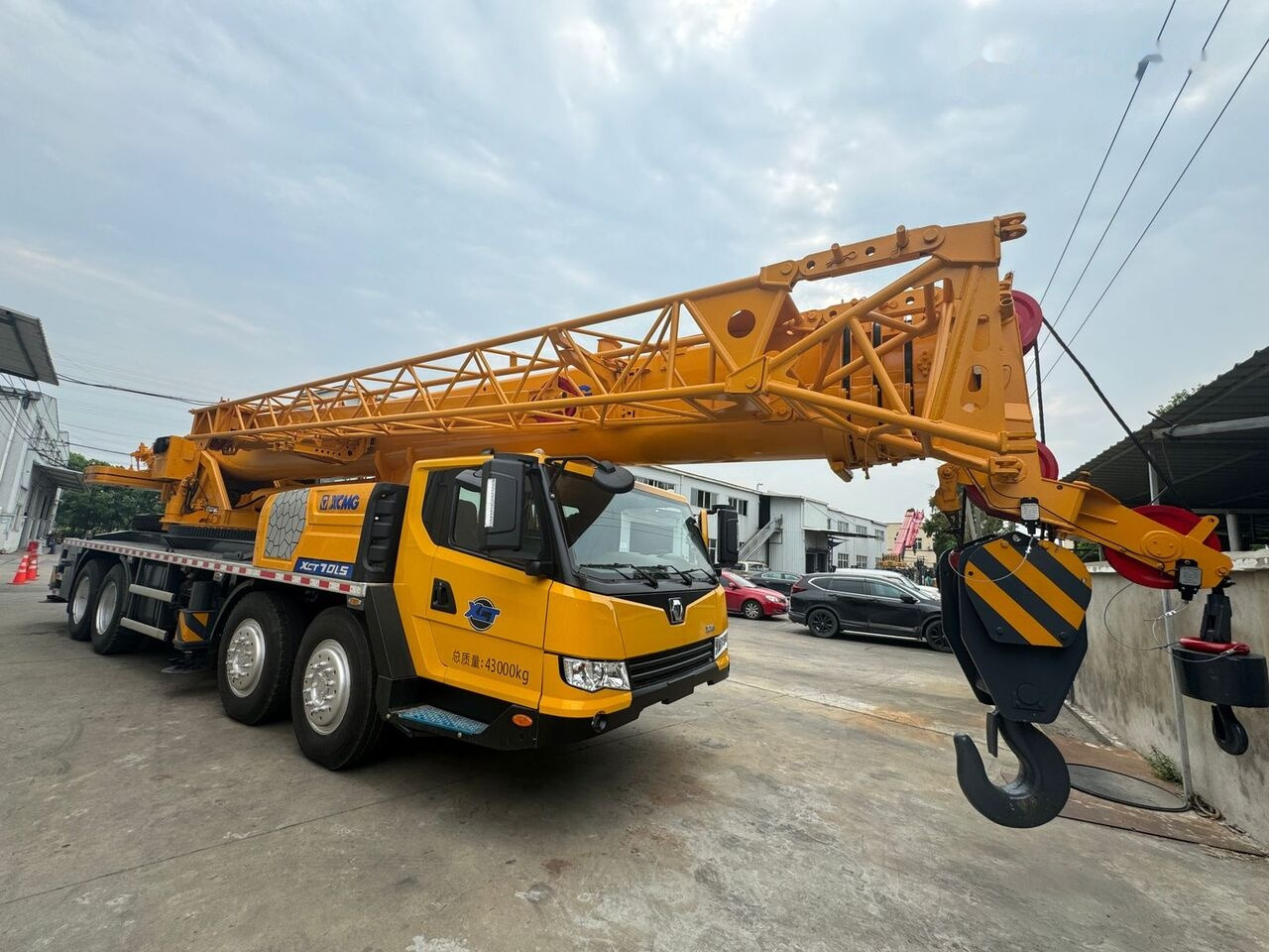XCMG XCT70 70ton 80ton 90ton 100ton 130ton 160ton - עגורן נייד: תמונה 1 XCMG XCT70 70ton 80ton 90ton 100ton 130ton 160ton - עגורן נייד: תמונה 1