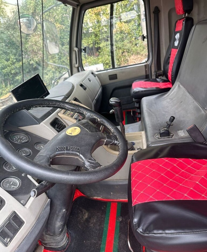 Zoomlion QY130V ZTC1300V ZTC1000V QY100V - עגורן נייד: תמונה 5 Zoomlion QY130V ZTC1300V ZTC1000V QY100V - עגורן נייד: תמונה 5