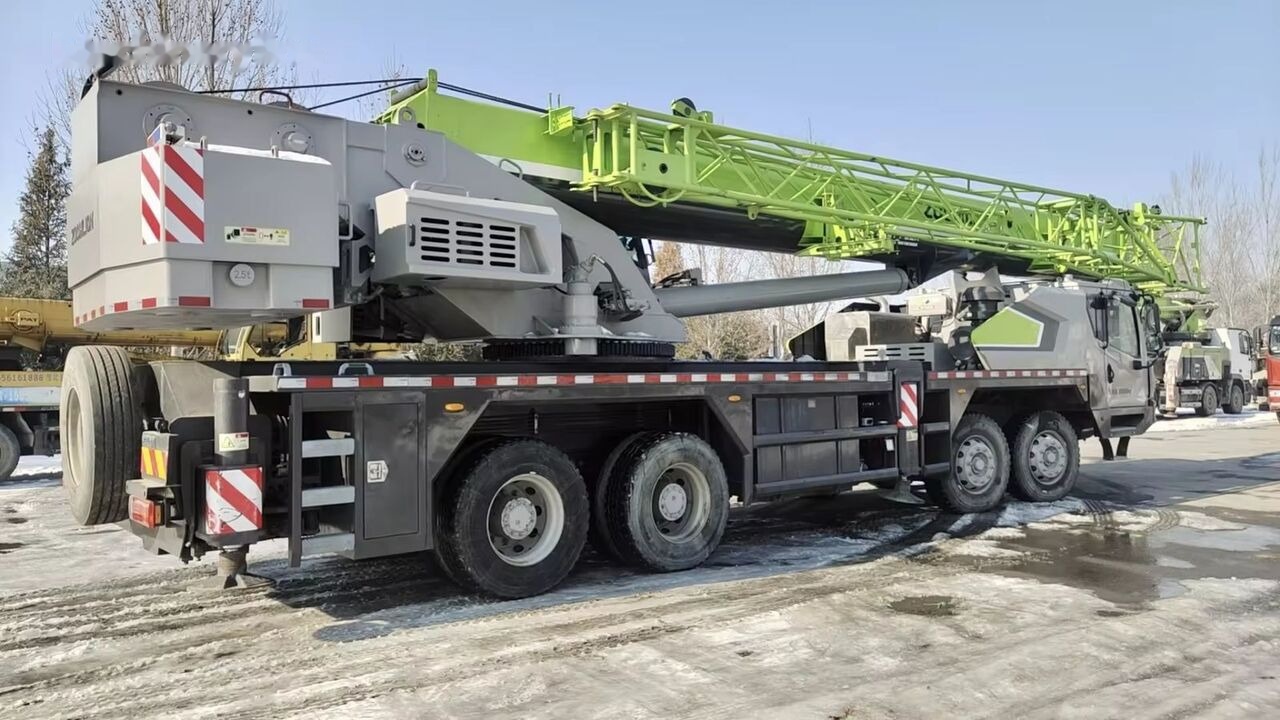 Zoomlion zoomlion ZTC350 ZTC500V ZTC700V ZTC900V 35 50 70 90 used truck c - עגורן נייד: תמונה 3 Zoomlion zoomlion ZTC350 ZTC500V ZTC700V ZTC900V 35 50 70 90 used truck c - עגורן נייד: תמונה 3