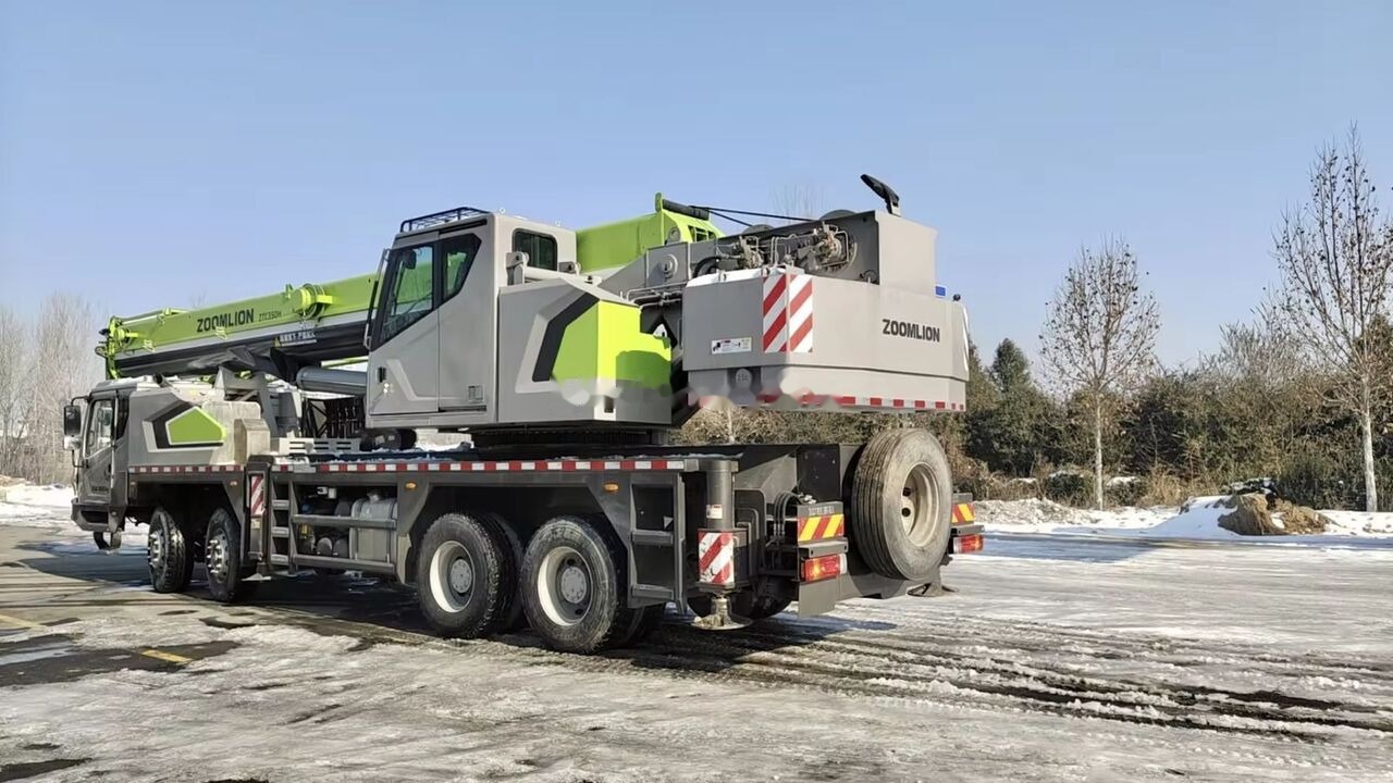 Zoomlion zoomlion ZTC350 ZTC500V ZTC700V ZTC900V 35 50 70 90 used truck c - עגורן נייד: תמונה 4 Zoomlion zoomlion ZTC350 ZTC500V ZTC700V ZTC900V 35 50 70 90 used truck c - עגורן נייד: תמונה 4