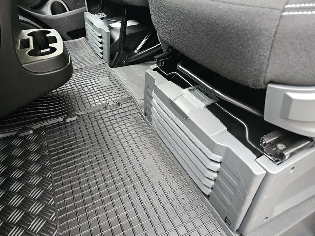 FIAT Ducato 120 L2H1 Premium Kabine + Visibility - כלי רכב מסחרי קטן: תמונה 5 FIAT Ducato 120 L2H1 Premium Kabine + Visibility - כלי רכב מסחרי קטן: תמונה 5