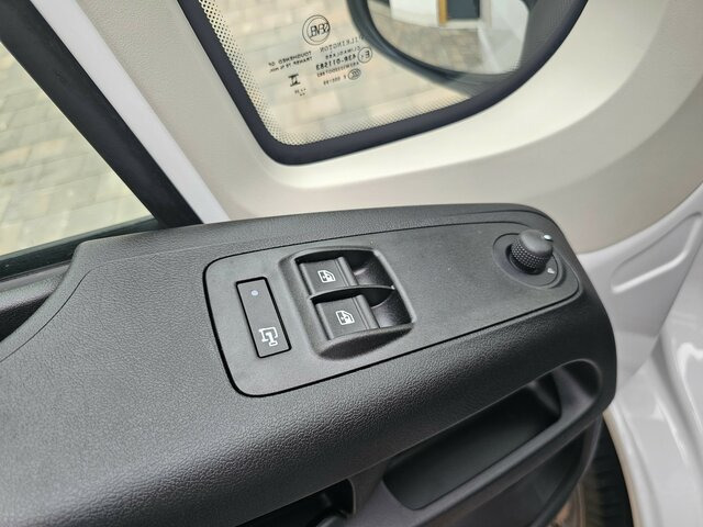 כלי רכב מסחרי עם לוח FIAT Ducato 35 140 Serie10-9.2 Modell 25 L2H1 sofort...: תמונה 39 כלי רכב מסחרי עם לוח FIAT Ducato 35 140 Serie10-9.2 Modell 25 L2H1 sofort...: תמונה 39