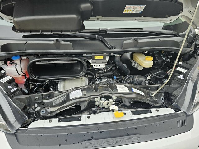 כלי רכב מסחרי עם לוח FIAT Ducato 35 140 Serie10-9.2 Modell 25 L2H1 sofort...: תמונה 14 כלי רכב מסחרי עם לוח FIAT Ducato 35 140 Serie10-9.2 Modell 25 L2H1 sofort...: תמונה 14