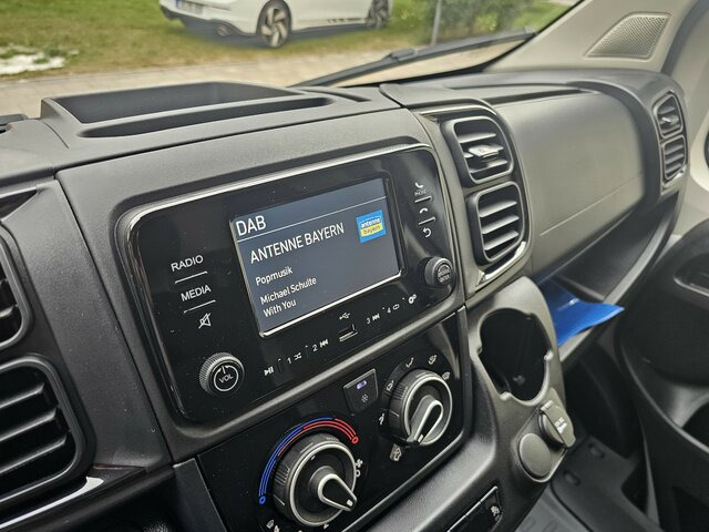 כלי רכב מסחרי עם לוח FIAT Ducato 35 140 Serie10-9.2 Modell 25 L2H1 sofort...: תמונה 8 כלי רכב מסחרי עם לוח FIAT Ducato 35 140 Serie10-9.2 Modell 25 L2H1 sofort...: תמונה 8