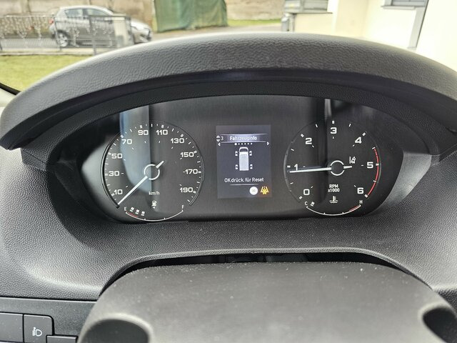 FIAT Ducato 35 MAXI 180 Koffer GFK 2,38 Höhe sofort... - כלי רכב מסחרי עם תיבה: תמונה 5 FIAT Ducato 35 MAXI 180 Koffer GFK 2,38 Höhe sofort... - כלי רכב מסחרי עם תיבה: תמונה 5