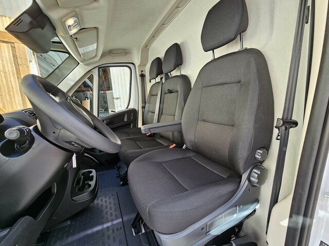 חָדָשׁ כלי רכב מסחרי עם לוח FIAT Ducato 35 MAXI 180 Serie10-9.2 Modell 2025 L2H2: תמונה 40