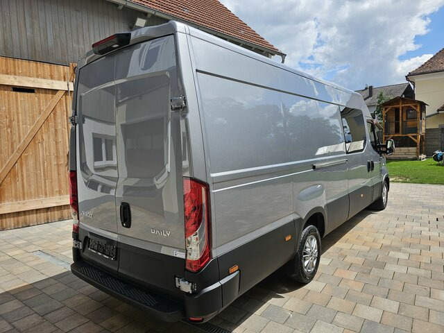כלי רכב מסחרי עם לוח, כלי רכב מסחרי קומבי IVECO Daily 35S18HA8V DOKA Snoeks Mixto Hi-Matic 16m³: תמונה 34