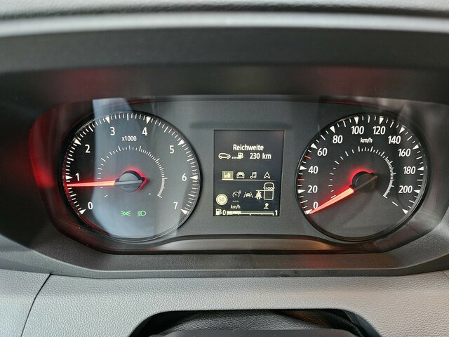 RENAULT Master L2H2 170 Neues Modell 10'' Navi Kamera - כלי רכב מסחרי עם לוח: תמונה 5 RENAULT Master L2H2 170 Neues Modell 10'' Navi Kamera - כלי רכב מסחרי עם לוח: תמונה 5