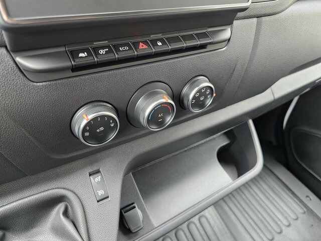 כלי רכב מסחרי עם לוח RENAULT Master L3H2 dci 150 3,5t PRO+ Navi PDC...: תמונה 13 כלי רכב מסחרי עם לוח RENAULT Master L3H2 dci 150 3,5t PRO+ Navi PDC...: תמונה 13