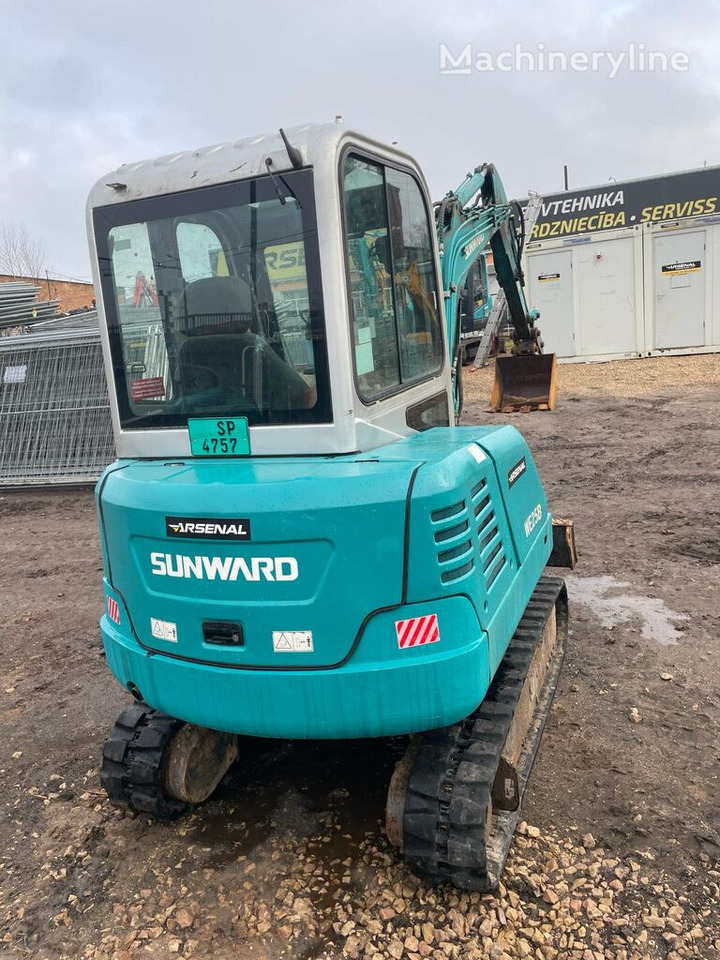 Sunward SWE 25B - מיני מחפר: תמונה 4 Sunward SWE 25B - מיני מחפר: תמונה 4