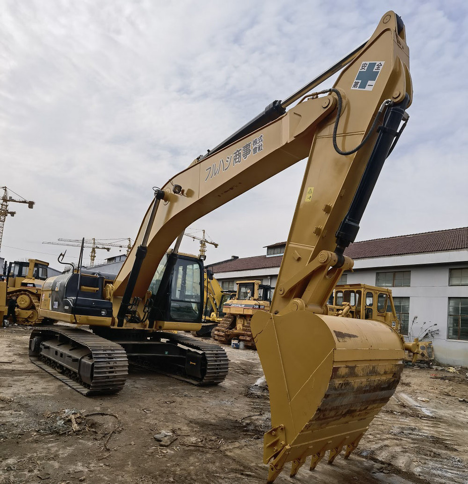 CAT 330DL excavator - מחפר סורק: תמונה 2 CAT 330DL excavator - מחפר סורק: תמונה 2