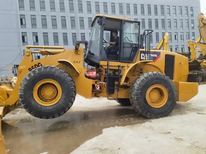 CAT 950G - מעמיס גלגלים: תמונה 2 CAT 950G - מעמיס גלגלים: תמונה 2