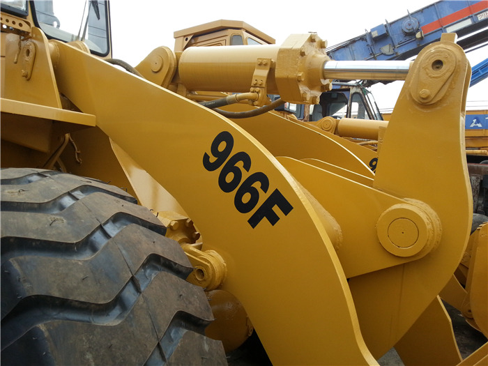 CAT 966F - מעמיס גלגלים: תמונה 4 CAT 966F - מעמיס גלגלים: תמונה 4