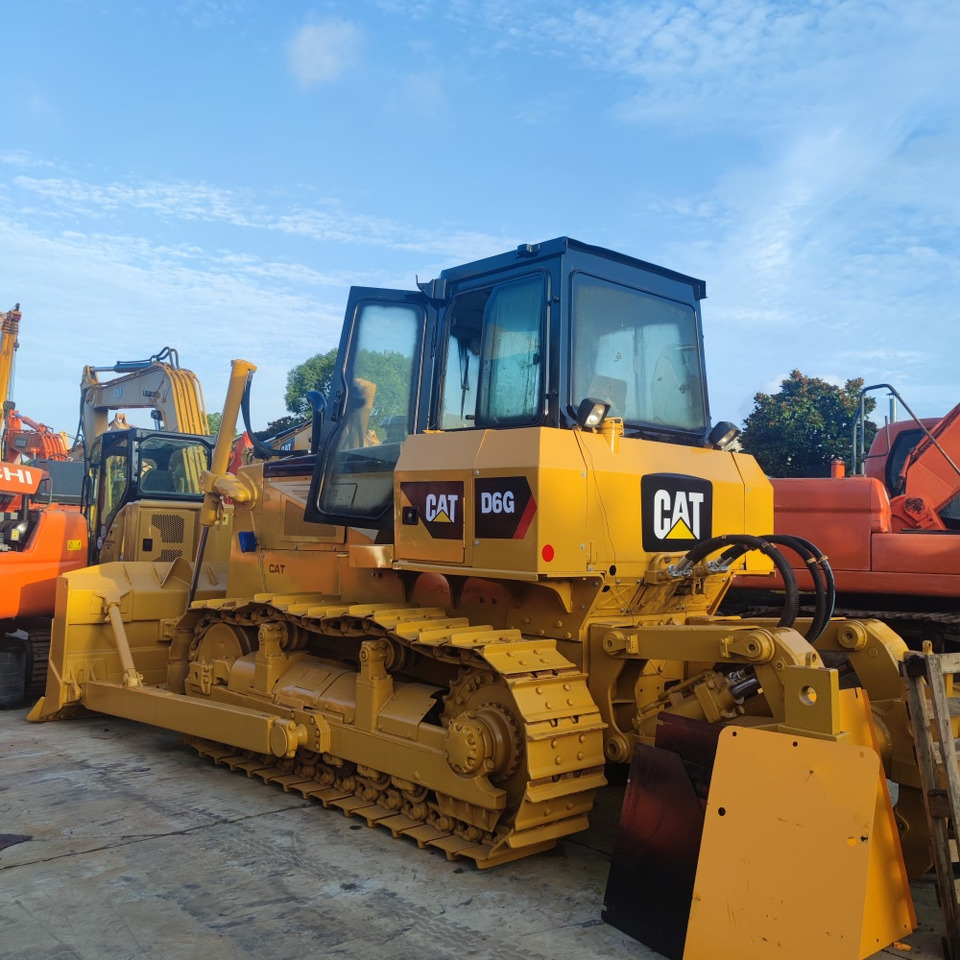 CAT D6G Bulldozer - דחפור: תמונה 3 CAT D6G Bulldozer - דחפור: תמונה 3