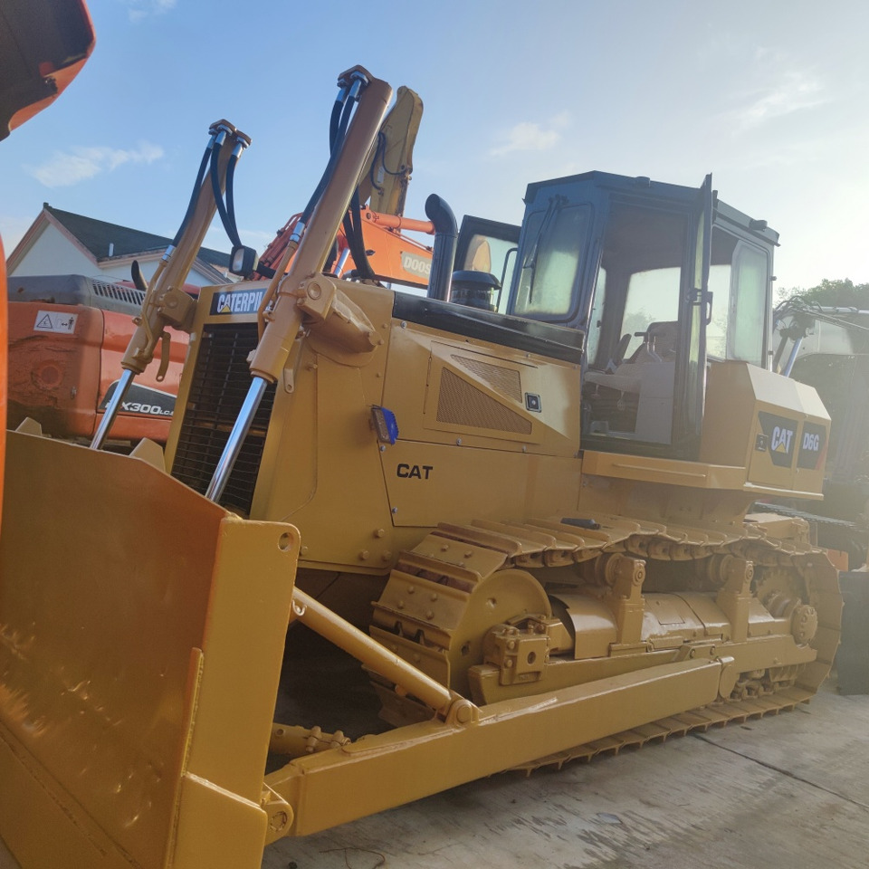 CAT D6G Bulldozer - דחפור: תמונה 3 CAT D6G Bulldozer - דחפור: תמונה 3