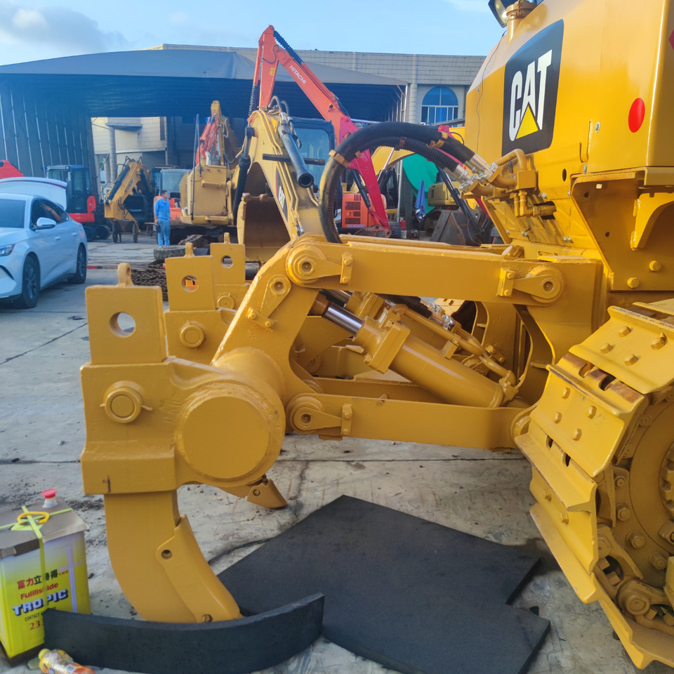 CAT D6G Bulldozer - דחפור: תמונה 5 CAT D6G Bulldozer - דחפור: תמונה 5