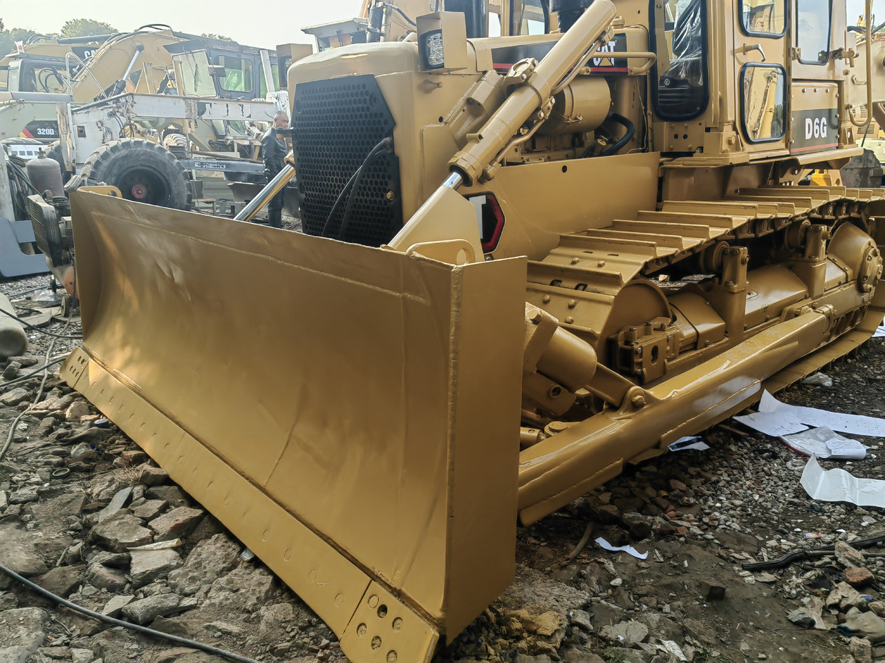 CAT D6G Bulldozer - דחפור: תמונה 5 CAT D6G Bulldozer - דחפור: תמונה 5