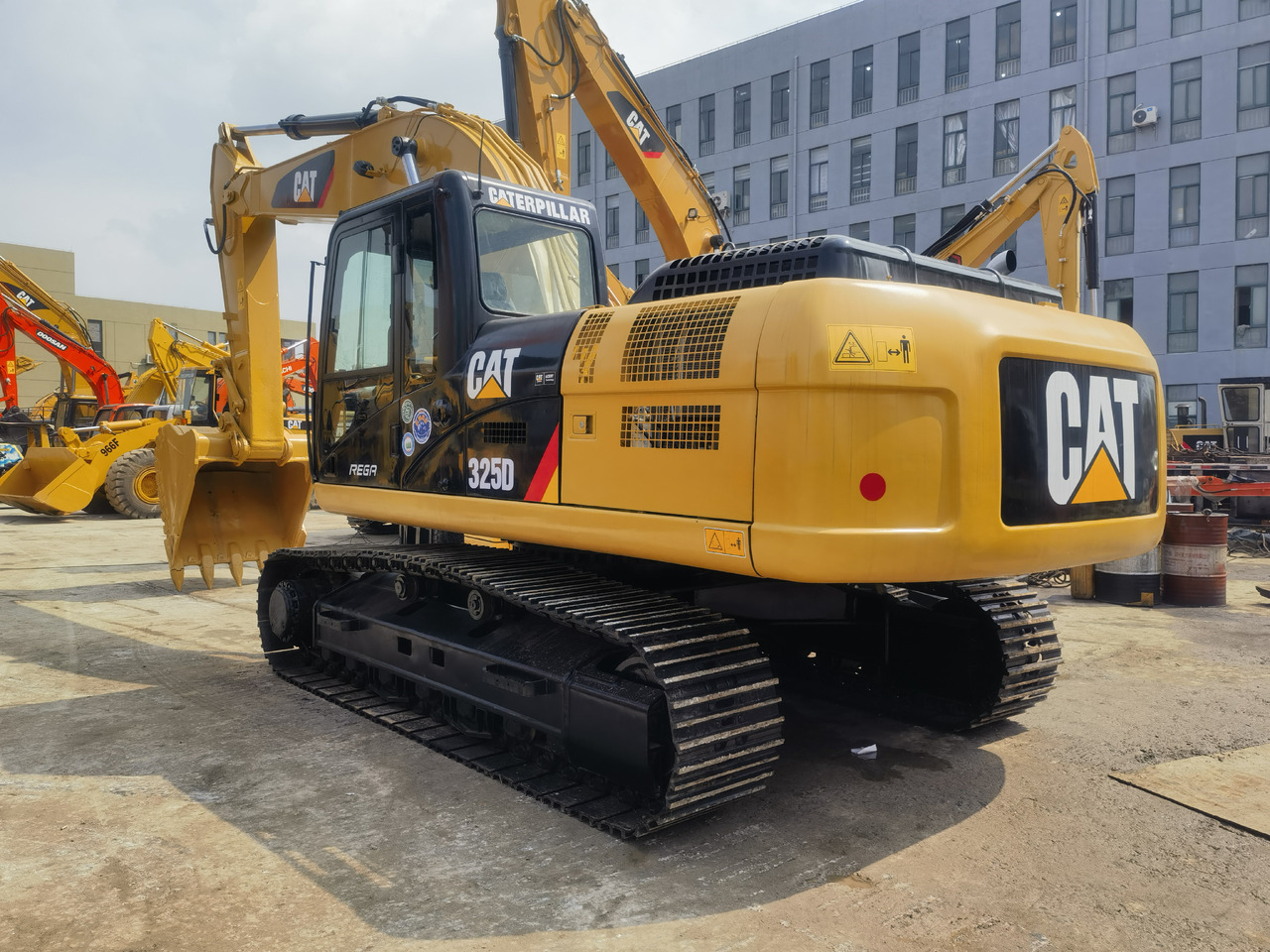 CATERPILLAR CAT 325D Excavator - מחפר סורק: תמונה 2 CATERPILLAR CAT 325D Excavator - מחפר סורק: תמונה 2