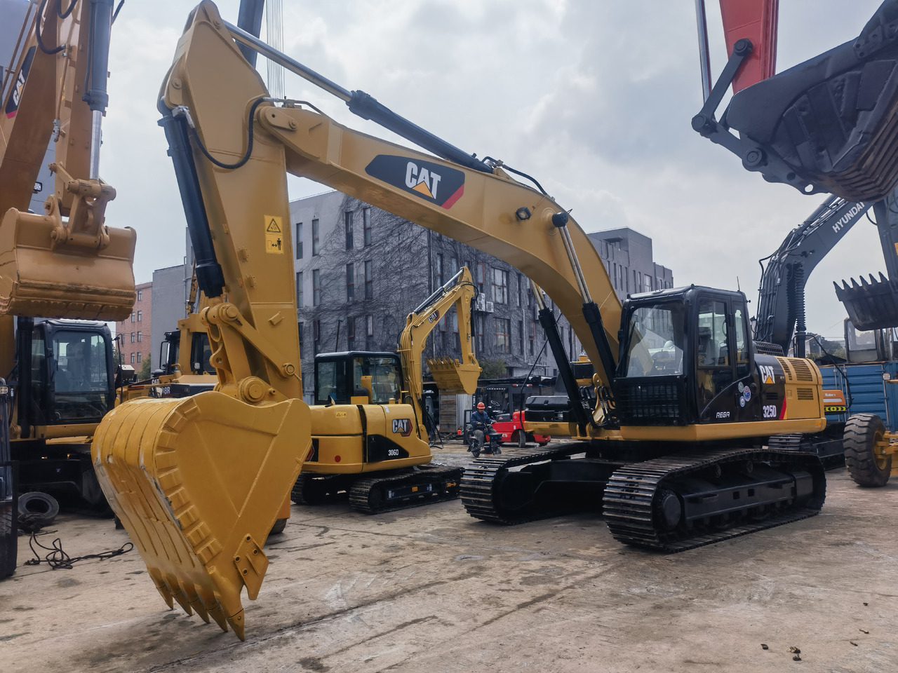 CATERPILLAR CAT 325D Excavator - מחפר סורק: תמונה 5 CATERPILLAR CAT 325D Excavator - מחפר סורק: תמונה 5