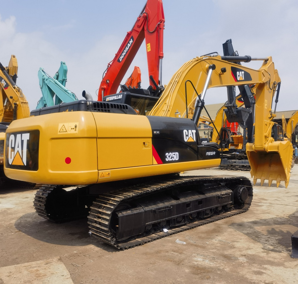 CATERPILLAR CAT 325D Excavator - מחפר סורק: תמונה 1 CATERPILLAR CAT 325D Excavator - מחפר סורק: תמונה 1